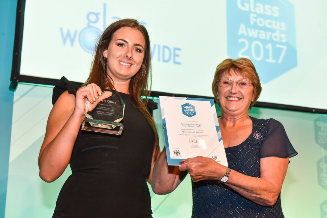 Samantha Coollegde collects the Glass Focus Award for Apprentice of the Year