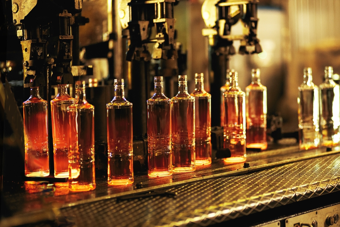 FOR THE FIRST TIME EVER, EUROPEAN CONTAINER GLASS MANUFACTURERS COME TOGETHER TO BUILD THE FIRST LARGE SCALE HYBRID ELECTRIC FURNACE TO RUN ON 80% GREEN ELECTRICITY.  