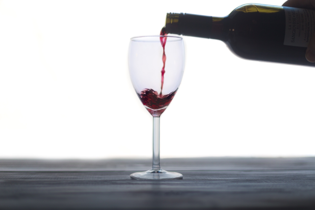 British Glass has responded to the latest criticism of glass and its role as the primary packaging source for wine from wine critic Jancis Robinson